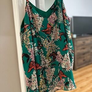 Torrid Butterfly/ Floral SophieTank Size 1